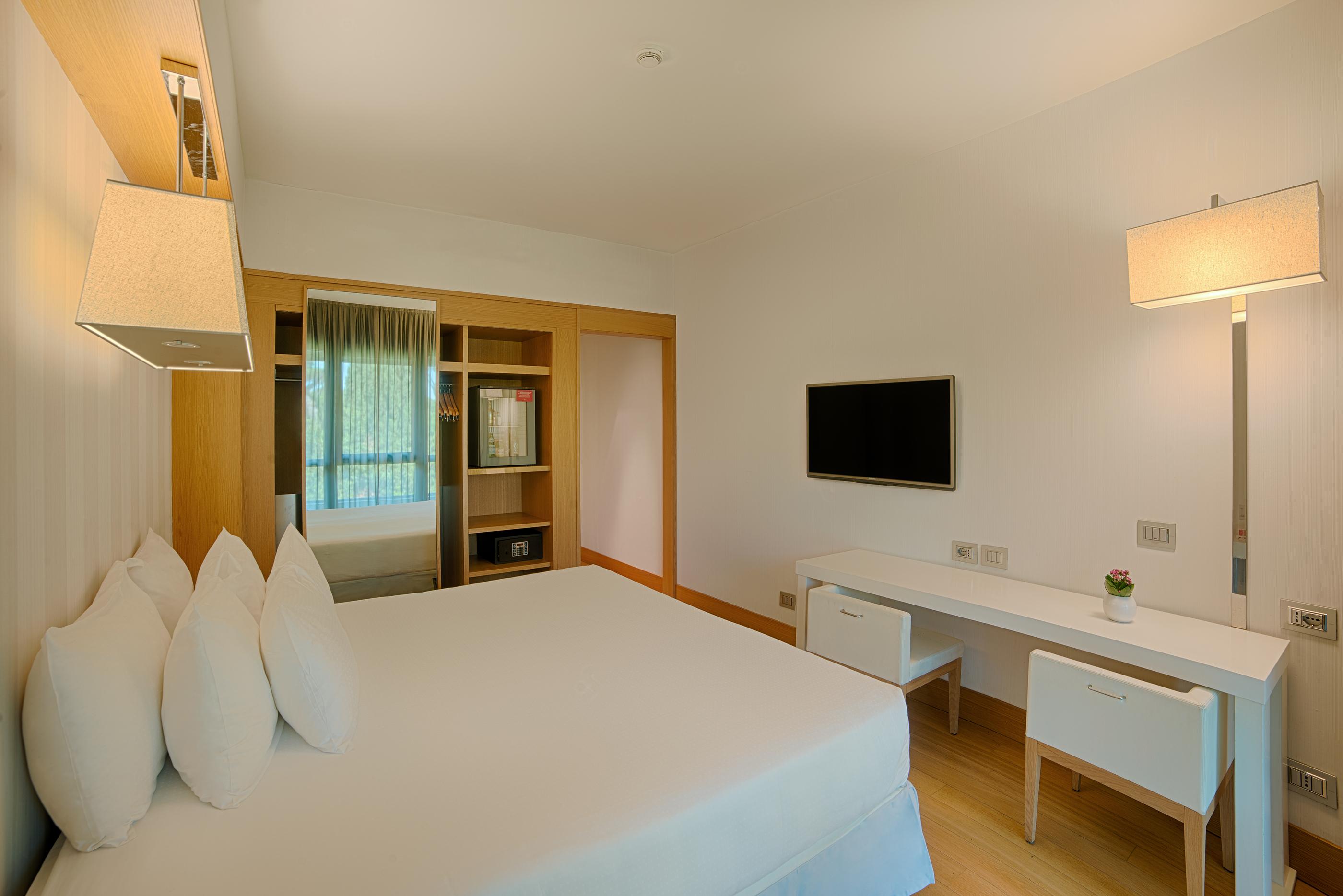 Nh Collection Roma Vittorio Veneto Hotel Екстериор снимка