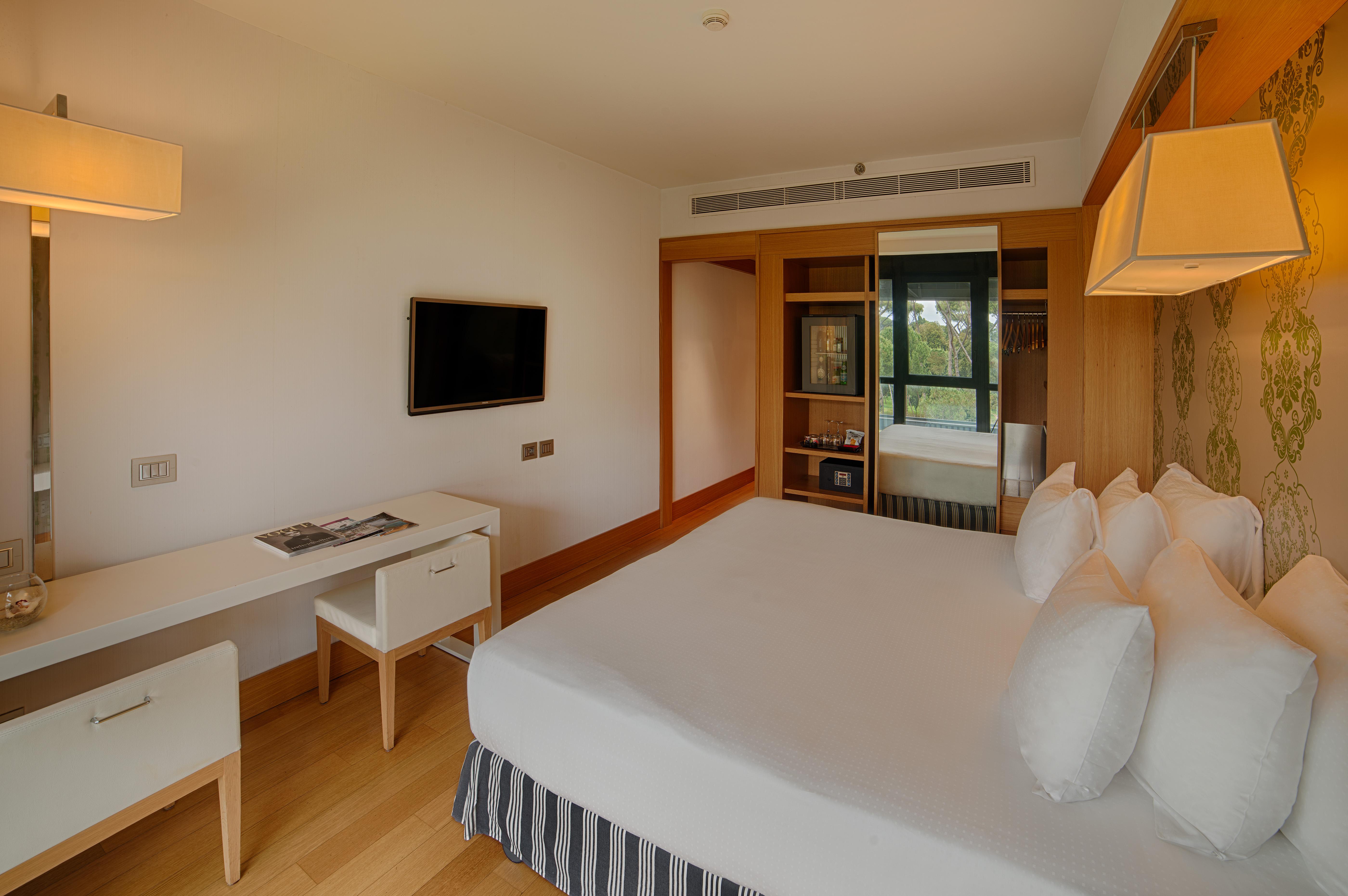 Nh Collection Roma Vittorio Veneto Hotel Екстериор снимка
