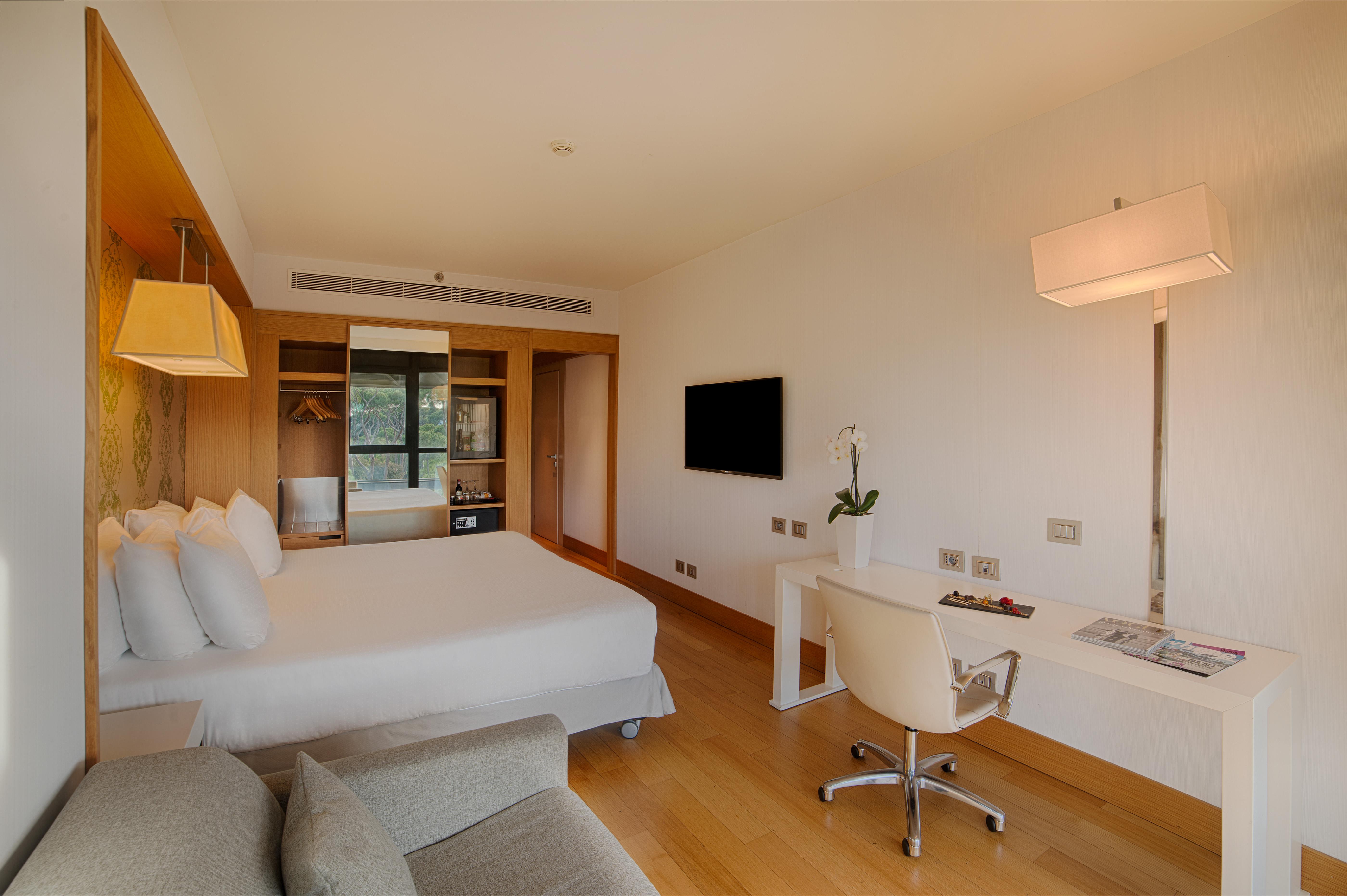 Nh Collection Roma Vittorio Veneto Hotel Екстериор снимка