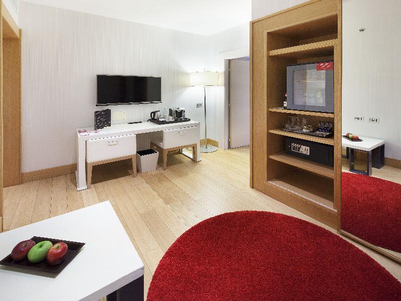 Nh Collection Roma Vittorio Veneto Hotel Екстериор снимка